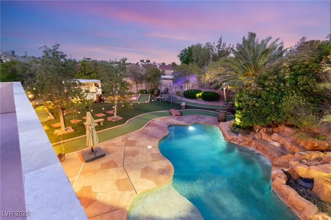8275 W Craig Road, Las Vegas, Nevada, United States. - Photo 45