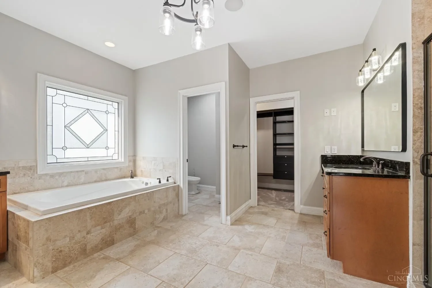 163 Compton Road, Wyoming, OH 45215, Wyoming, Ohio, United States. - Photo 16
