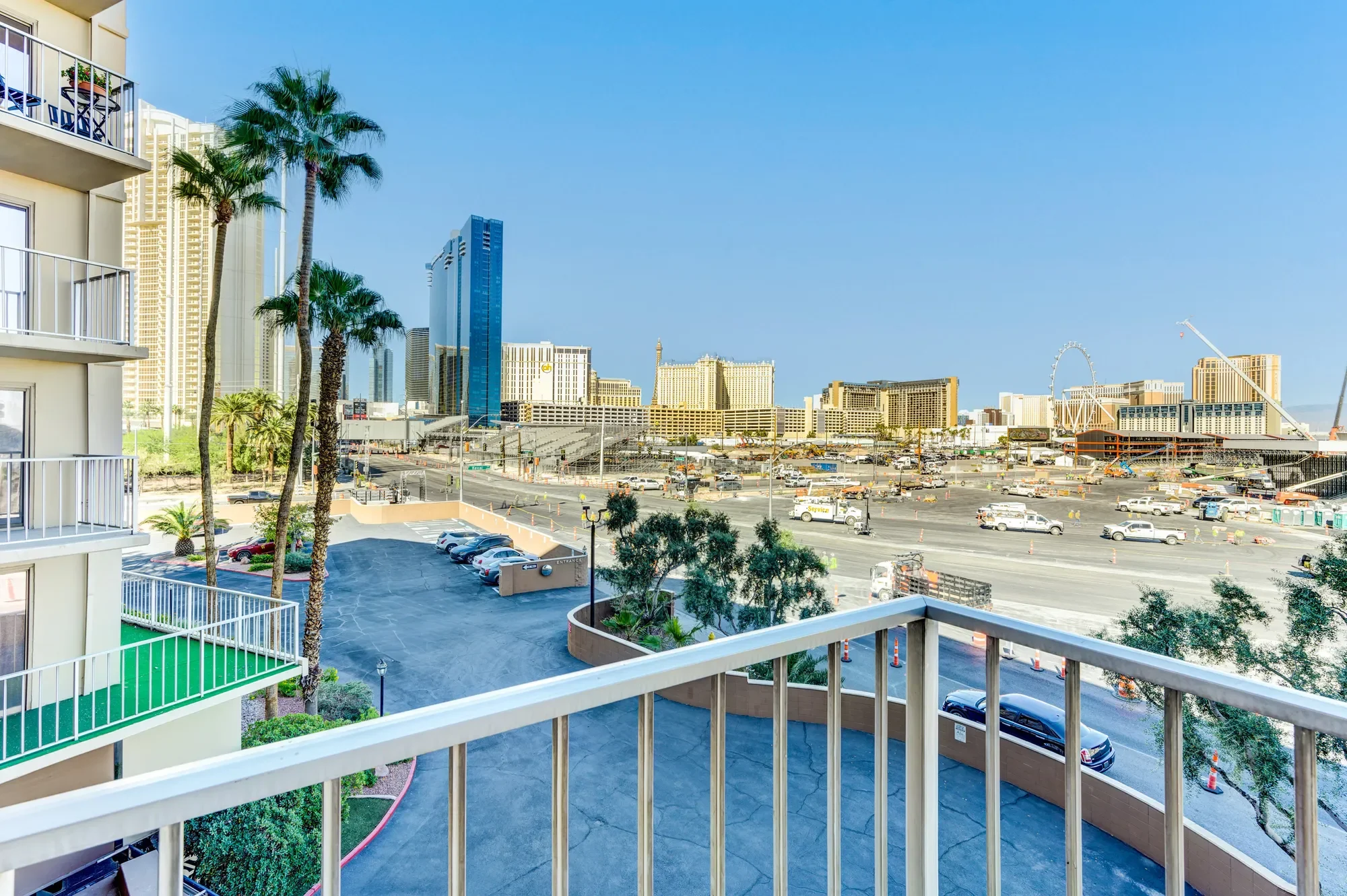 205 E Harmon #406, Las Vegas, NV 89169, Las Vegas, Nevada, United States. - Photo 33