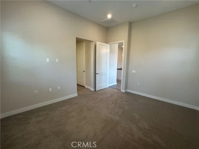 227 Carlow, Irvine, CA 92618, Irvine, California, United States. - Photo 25