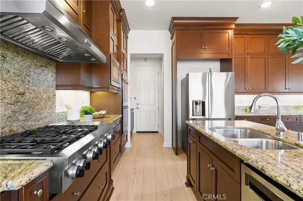 14 Snowberry, Lake Forest, California, United States. - Photo 19