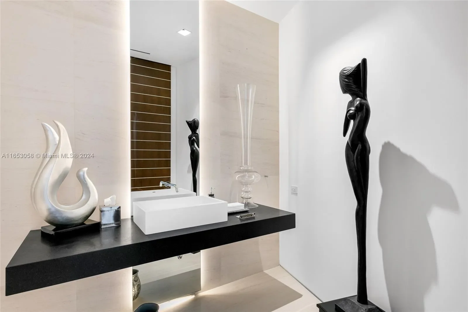 28 Minnetonka Rd, Fort Lauderdale, Florida, United States. - Photo 26