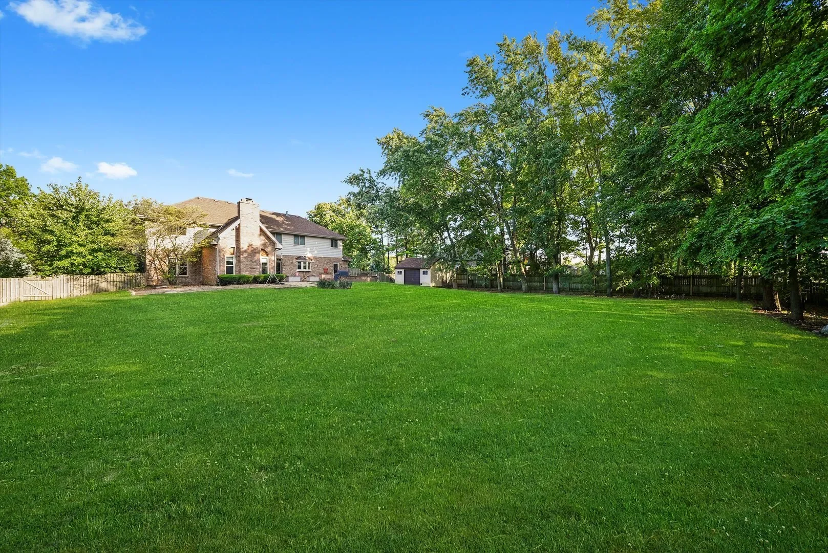 17860 S Crystal Lake Drive, Homer Glen, Illinois, United States. - Photo 26