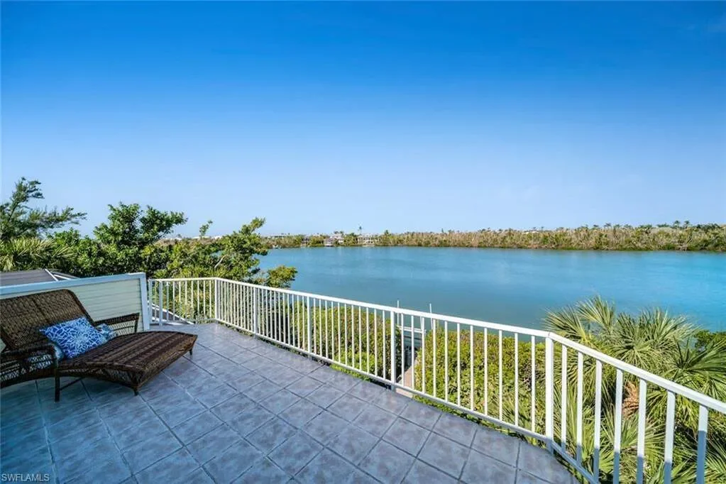 5810 Pine Tree DR, Sanibel, FL, 33957, USA, Sanibel, Florida, United States. - Photo 35