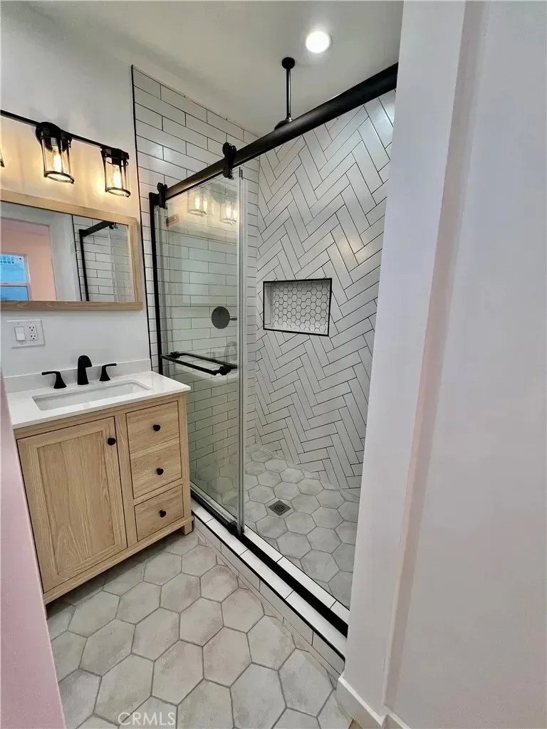 5106 Crenshaw Boulevard, Los Angeles, California, United States. - Photo 46