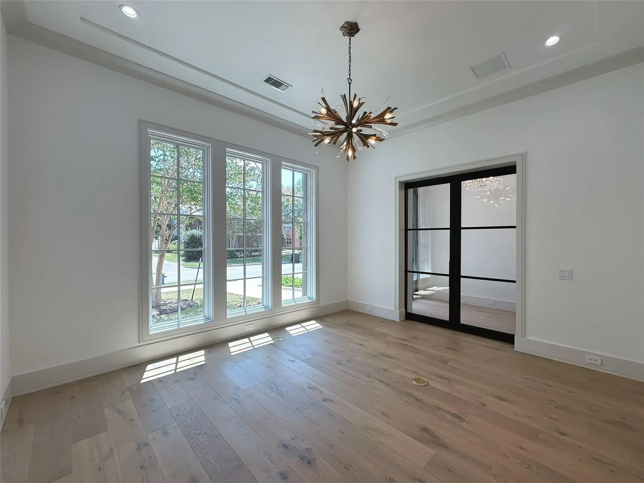 Gallery photo 12