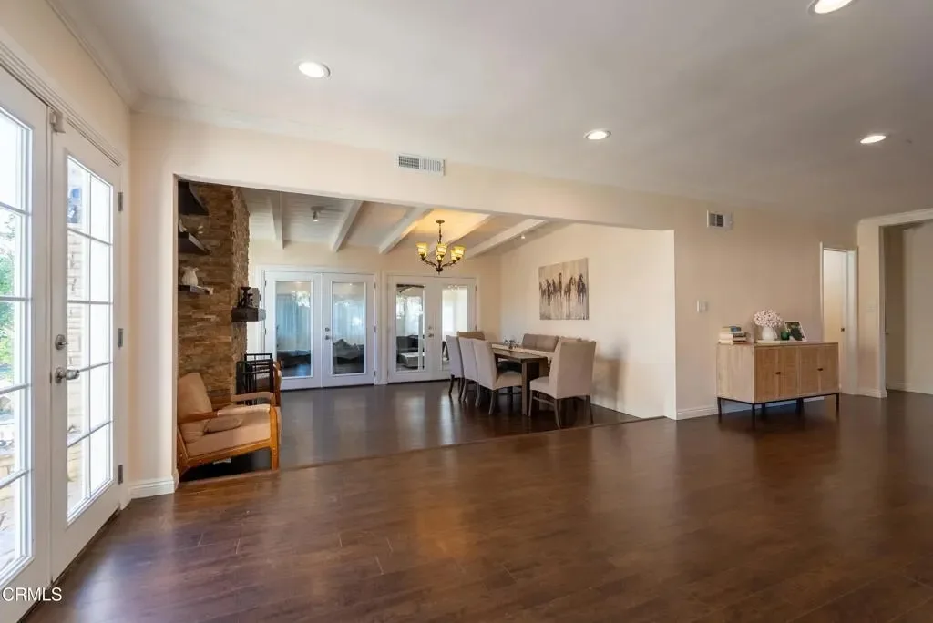 Gallery photo 3