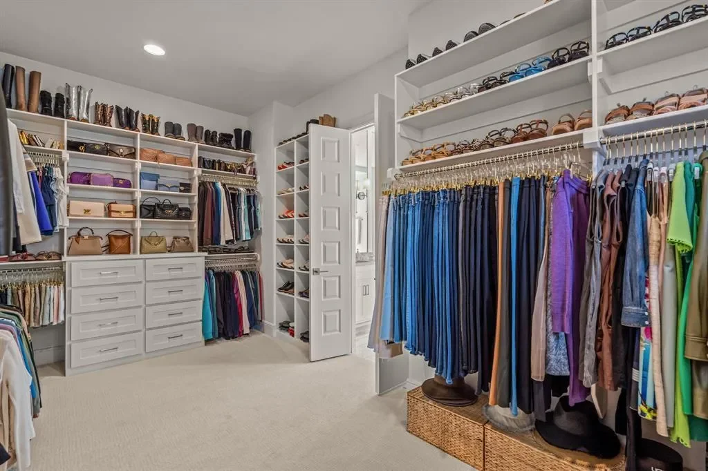9635 Latour Lane, Fort Worth, Texas, United States. - Photo 20