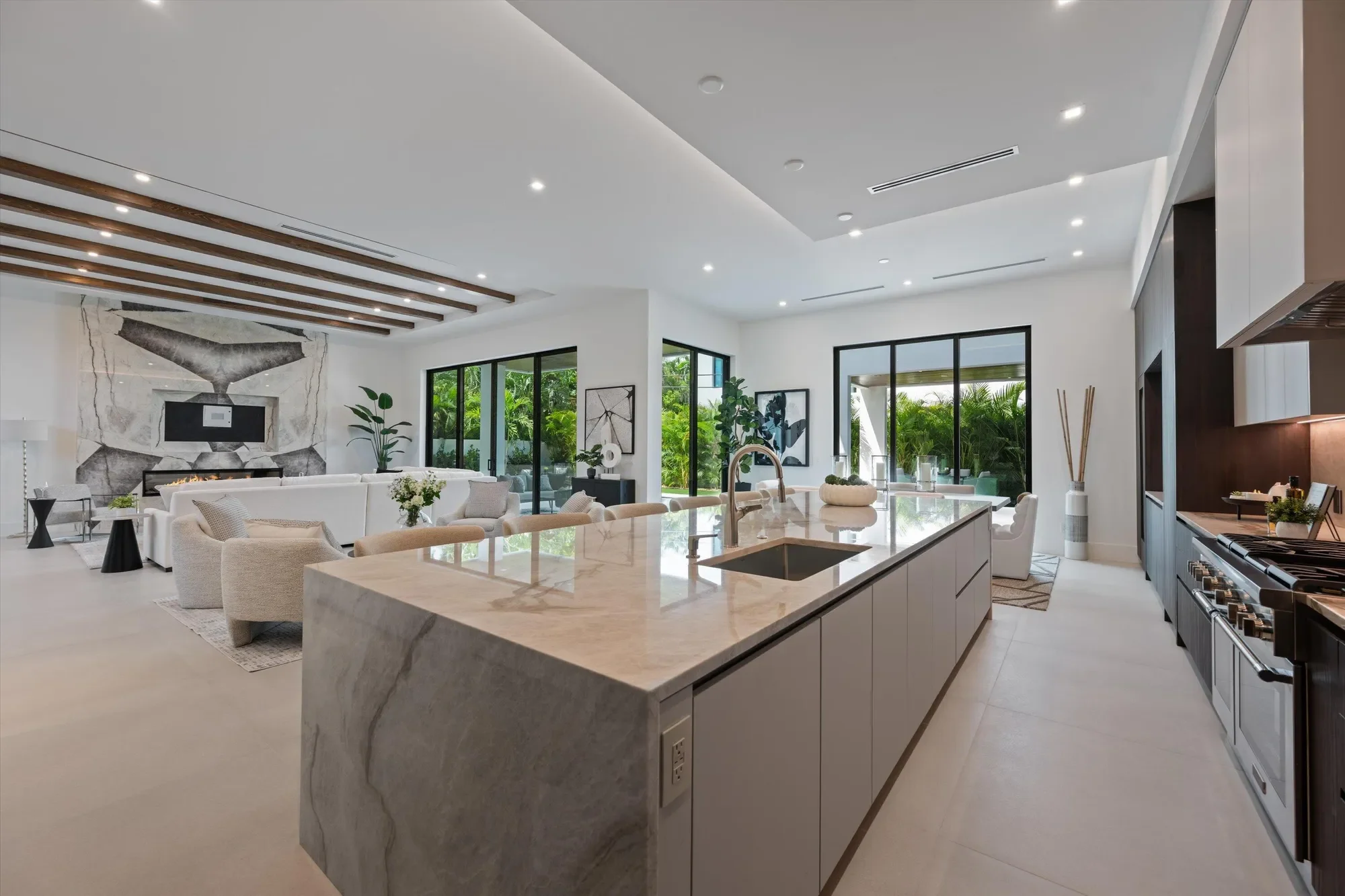 Gallery photo 2
