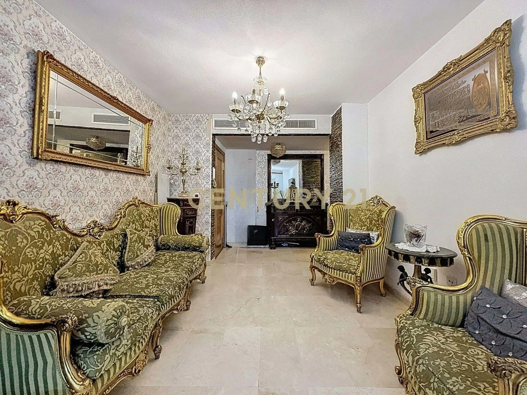 Gallery photo 12
