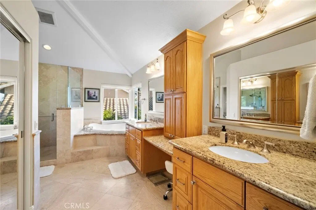 2811 N Roxbury Street, Orange, California, United States. - Photo 51