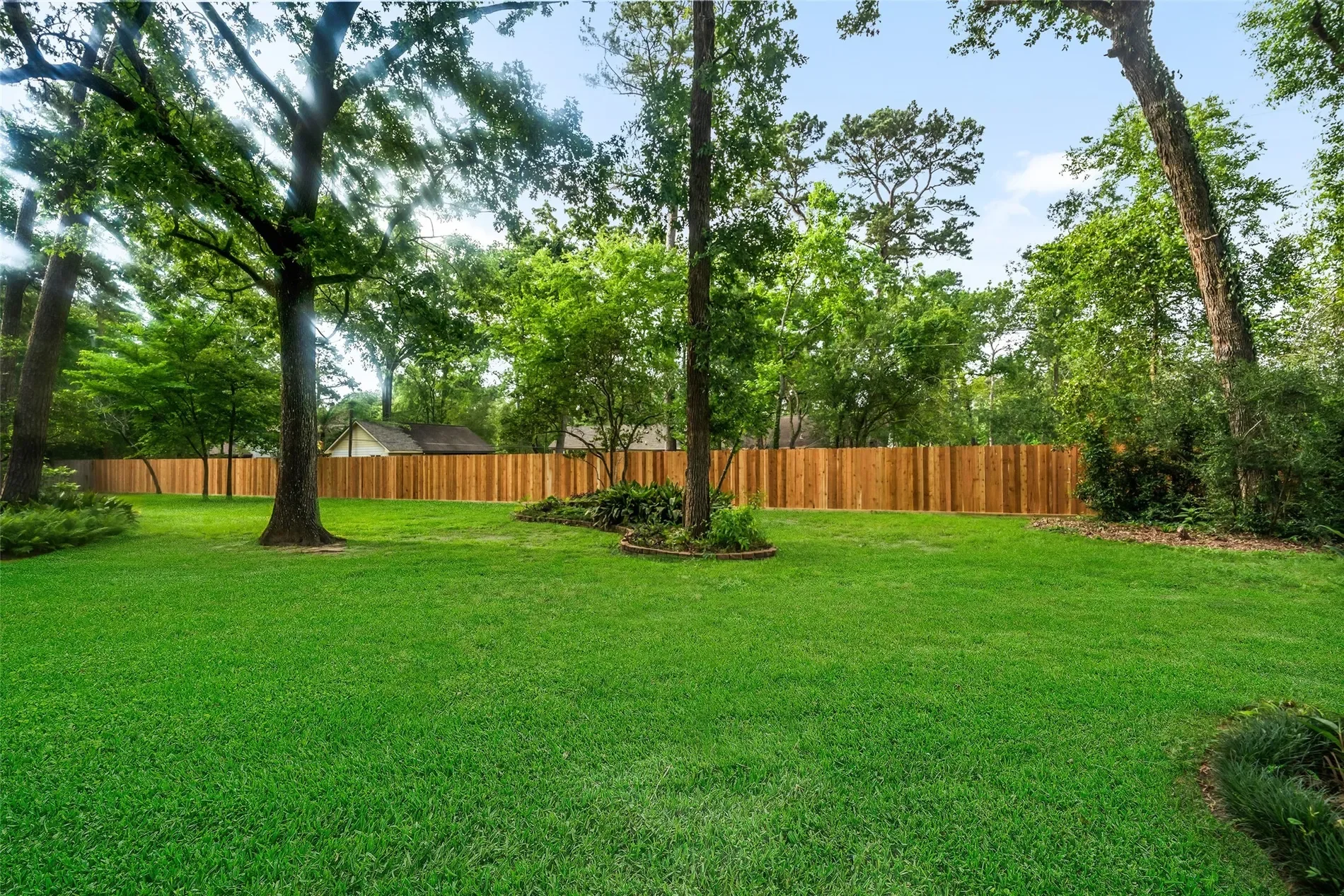 1710 Magnolia Lane, Kingwood, TX 77339, Houston, Texas, United States. - Photo 4