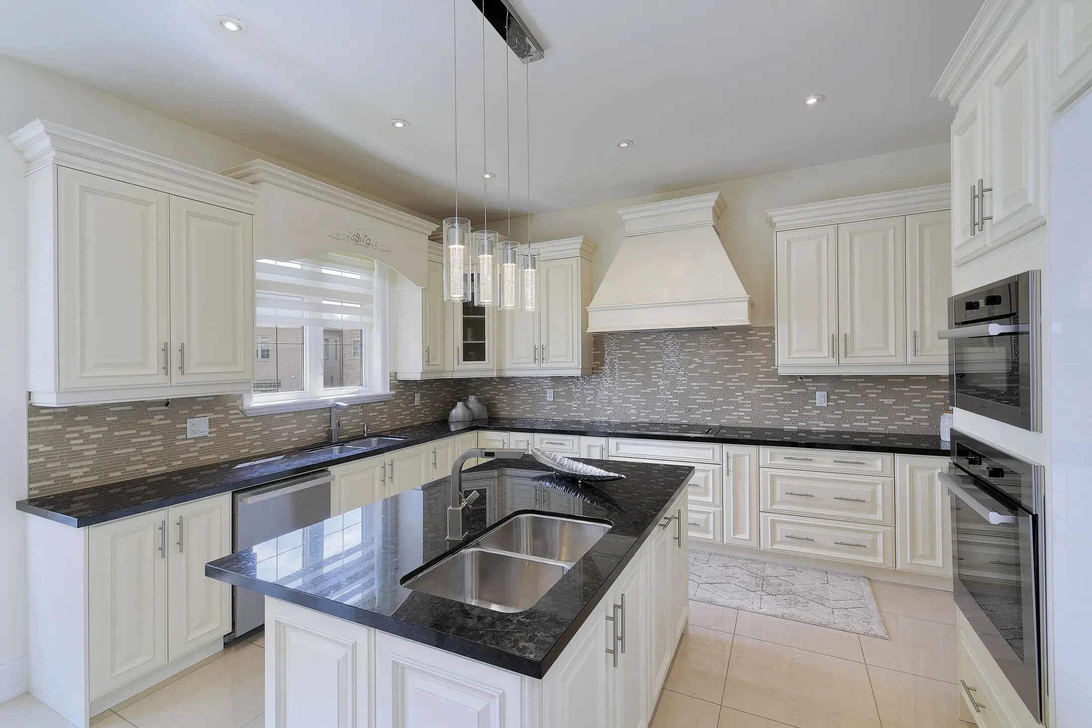 Gallery photo 3
