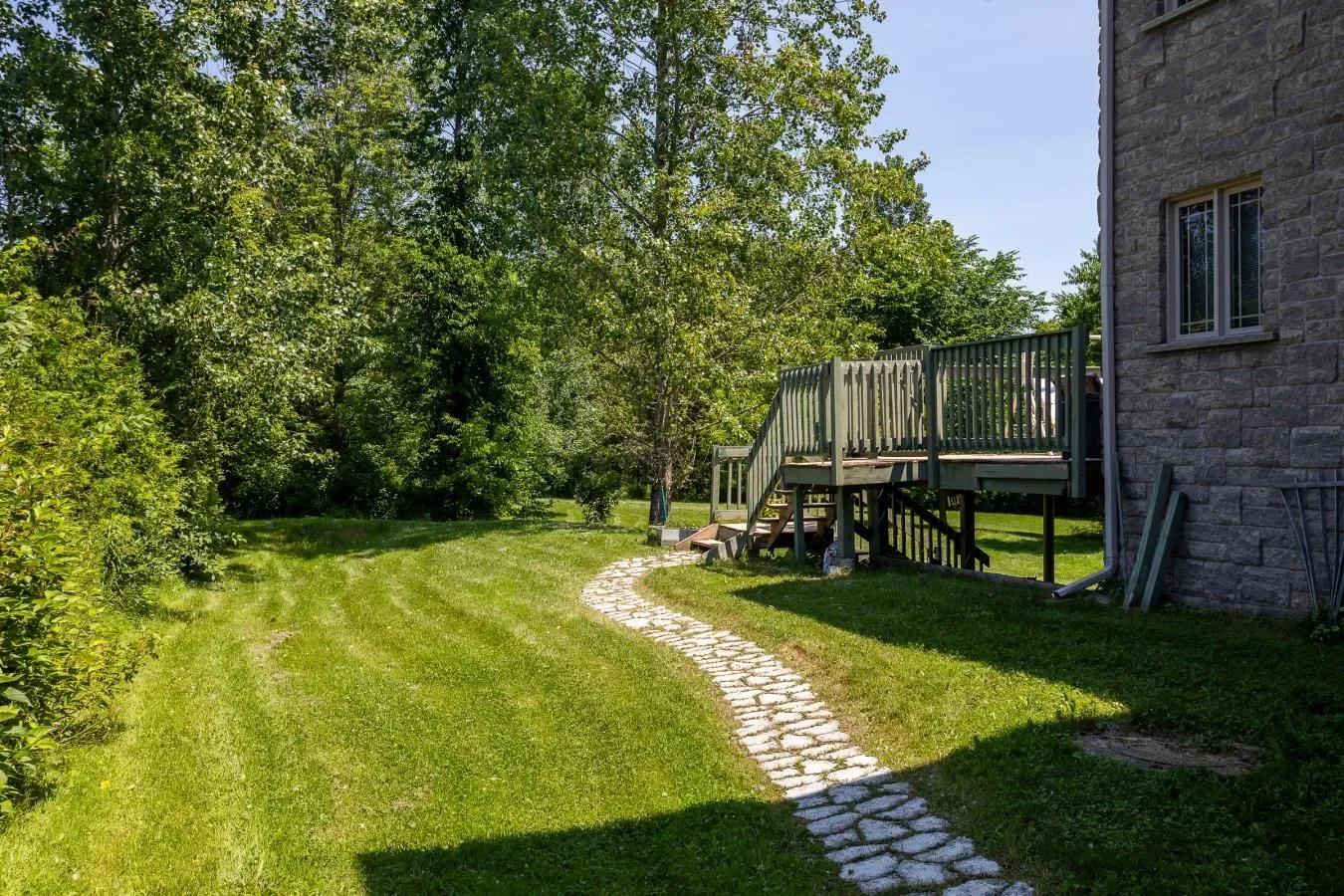 910 26th Street E, Owen Sound, Ontario, Canada. - Photo 9