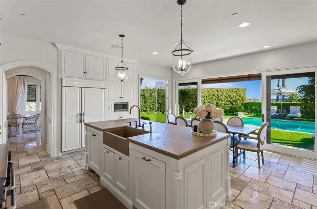 6 Windemere Court, Newport Beach, California, United States. - Photo 33