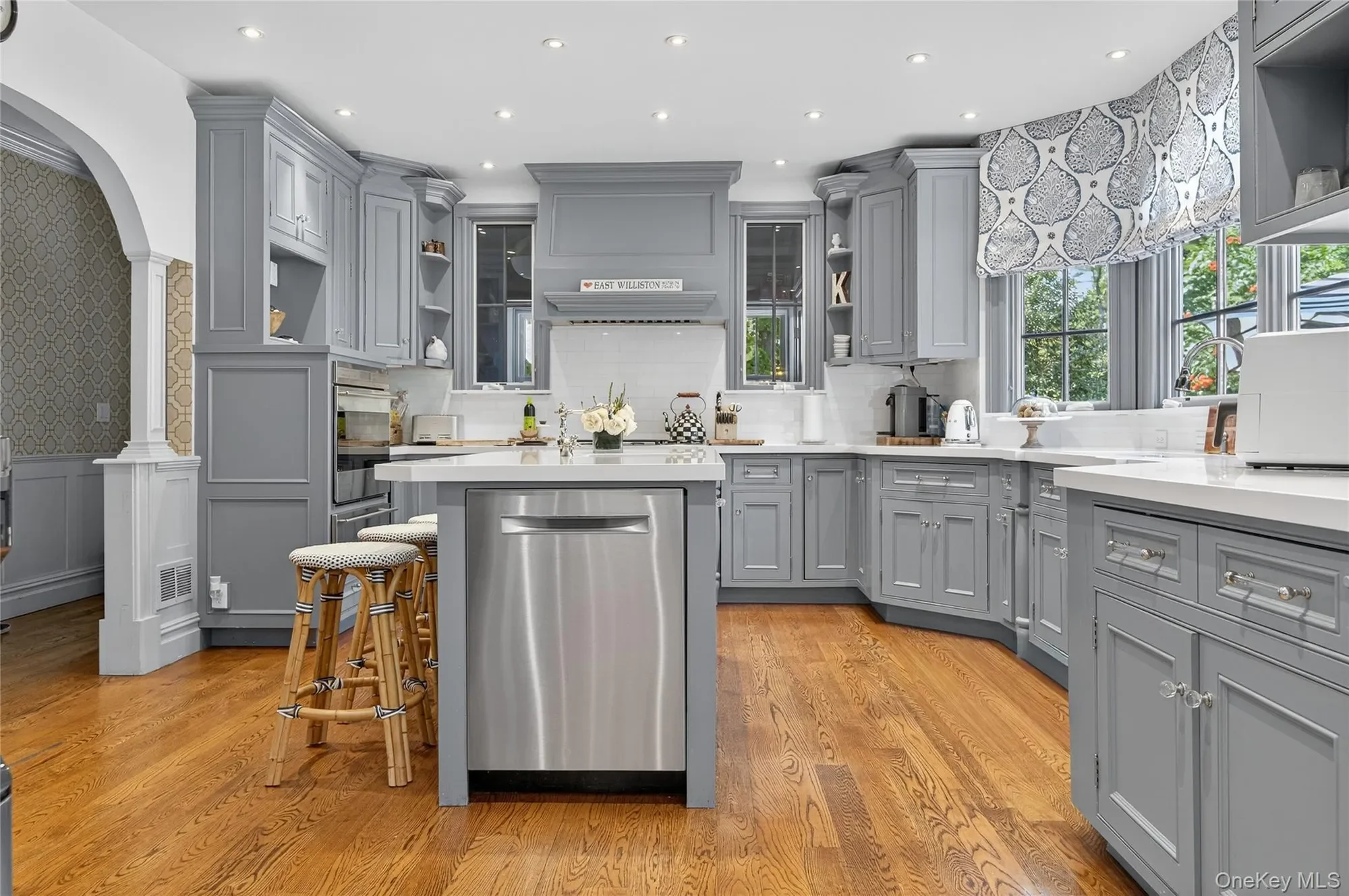 19 E Williston Avenue , East Williston, NY 11596, East Williston, New York, United States. - Photo 14