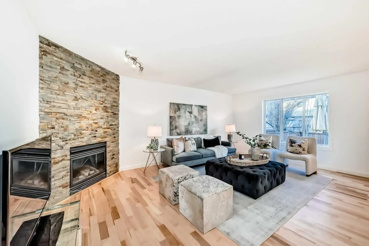 117 Chapalina Close SE, Calgary, Alberta, Canada. - Photo 16
