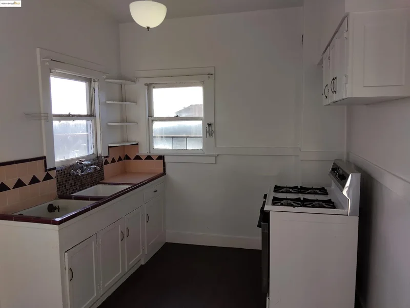 847 E 18th, Oakland, California, United States. - Photo 60