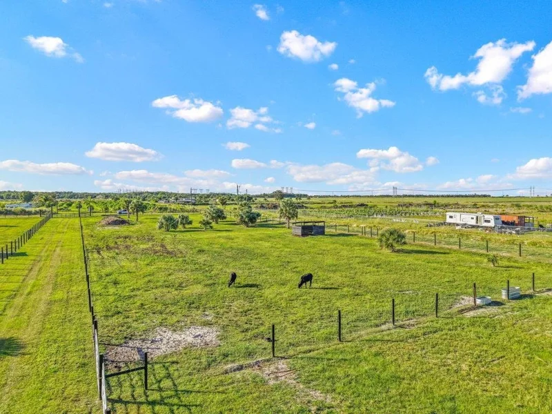 20915 Antoinette Street, Loxahatchee, FL 33470, The Acreage, Florida, United States. - Photo 10