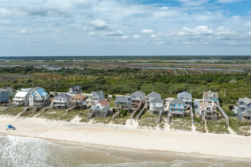 4414 Island Drive, North Topsail Beach, NC 28460, North Topsail Beach, North Carolina, United States. - Photo 11