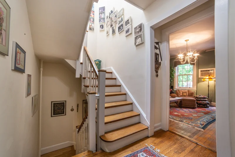 15 Slocum Crescent, Queens, NY 11375, New York, New York, United States. - Photo 3