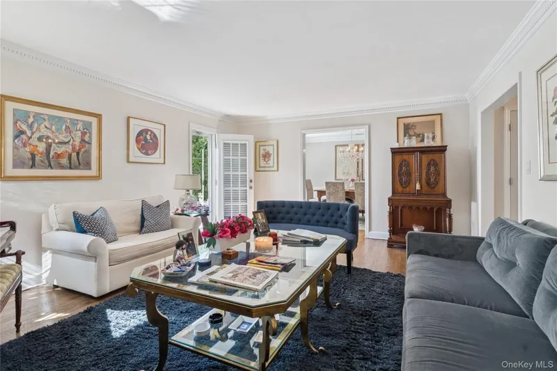 68 Kenwood Road, Garden City, NY, 11530, USA, Garden City, New York, United States. - Photo 4