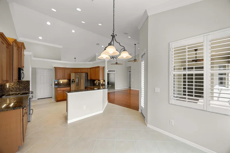 5024 Old Pond Drive, Naples, FL 34104, Naples, Florida, United States. - Photo 23