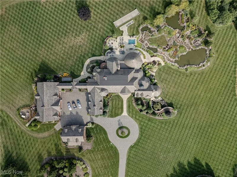 2875 Chagrin River Road, Hunting Valley, OH 44022, Novelty, Ohio, United States. - Photo 5
