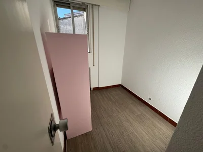 Thumbnail 24