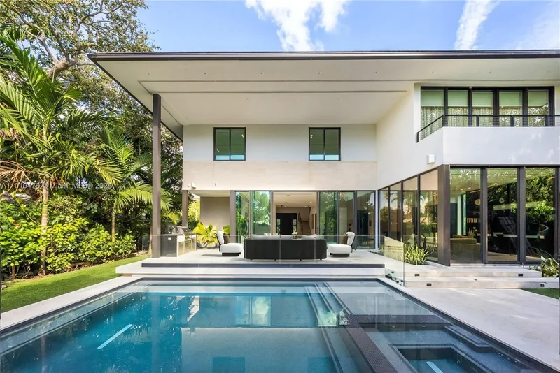 1202 NE 93rd St, Miami, Florida, United States. - Photo 18