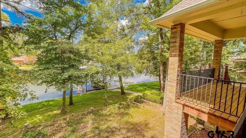 512 E Hideaway Lane, Hideaway, TX 75771, Hideaway, Texas, United States. - Photo 37
