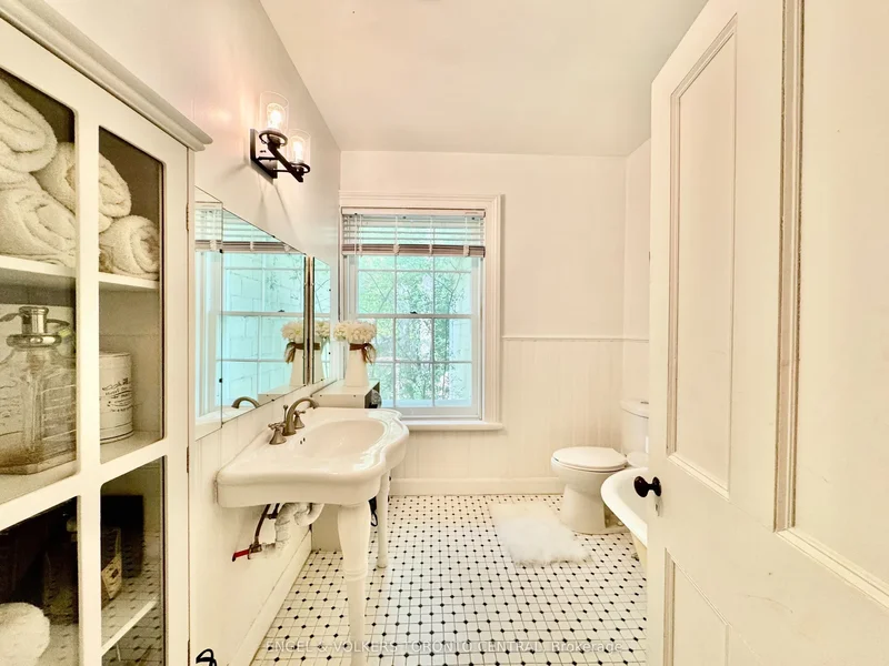85 Yorkleigh Avenue, Toronto, Ontario, Canada. - Photo 4