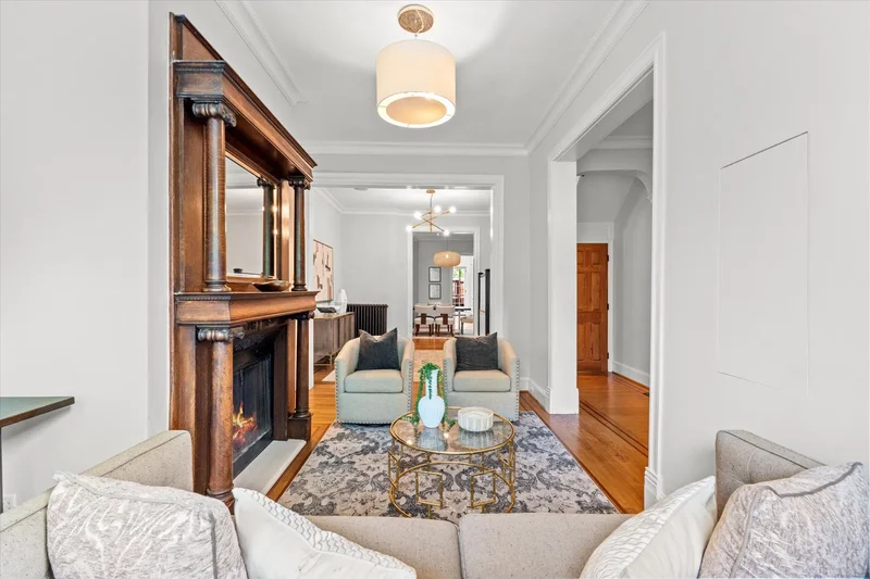 121 V Street NW , Washington, DC 20001, Washington, District of Columbia, United States. - Photo 9
