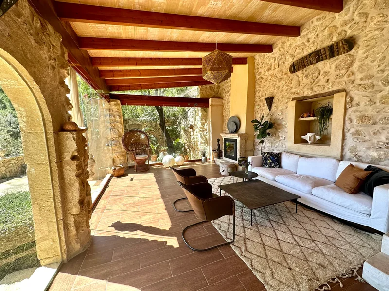 Incomparable Rustic House With Pool And Mountain Views Ideal For Enjoying Peace And Comfort