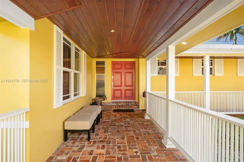 1030 Adams St, Hollywood, Florida, United States. - Photo 2