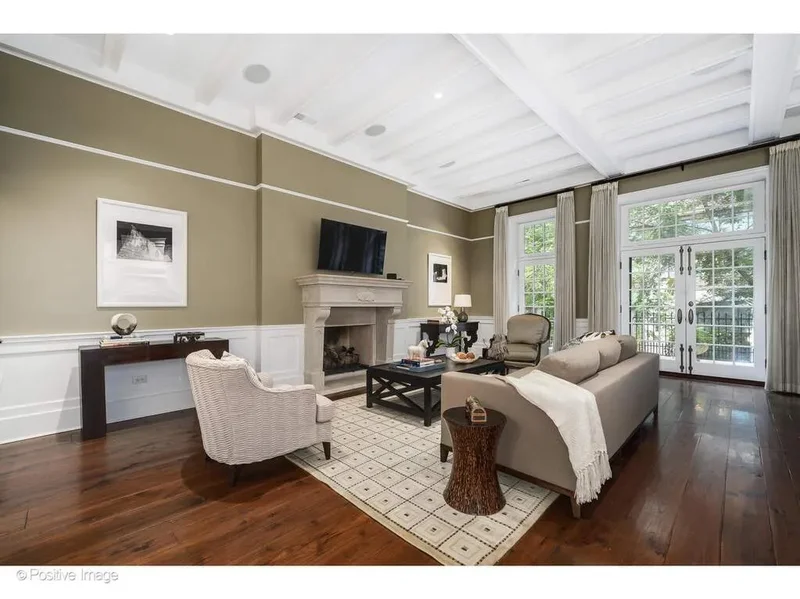 446 W. Huron Street, Chicago, IL, 60654, USA, Chicago, Illinois, United States. - Photo 18
