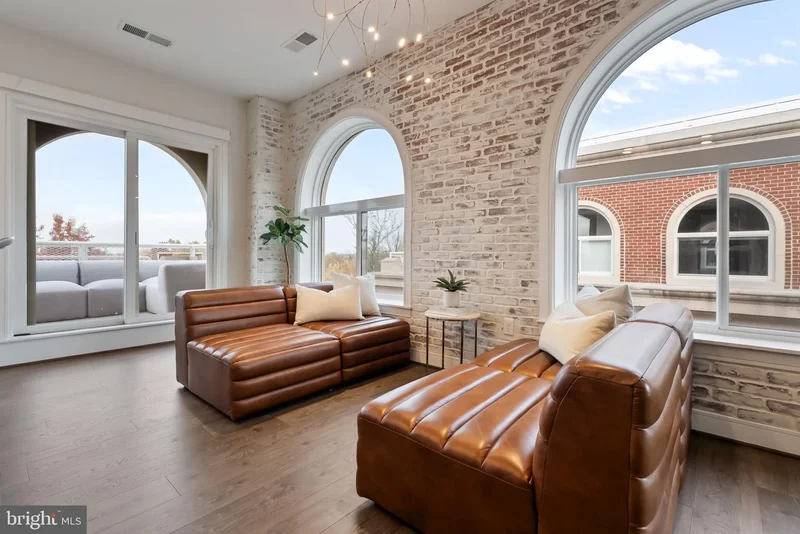 625 SLATERS LN, Alexandria, Virginia, United States. - Photo 47