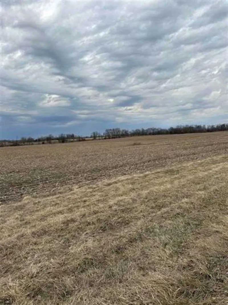 14182 Fairfield Causeway Rd, Brookville, IN 47012, Brookville, Indiana, United States. - Photo 5