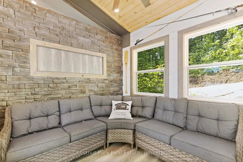 76 Birch Island, Milford Bay, Ontario, Canada. - Photo 14