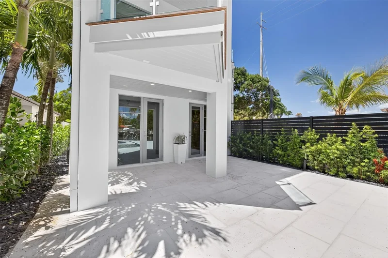 621 SW 5 Place, Fort Lauderdale, Florida, United States. - Photo 16
