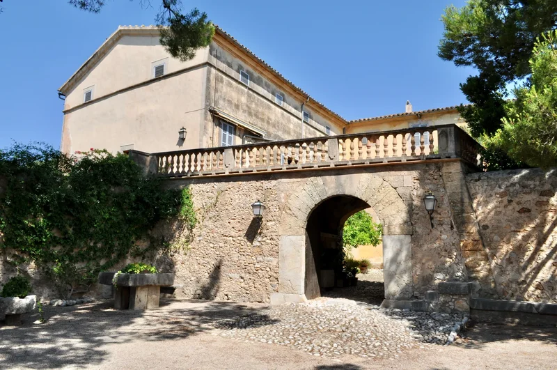 Historic Finca with Hotel Project and License in Consell, Mallorca
