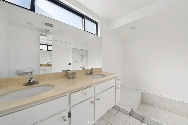 15937 Londelius Street, Los Angeles, California, United States. - Photo 24