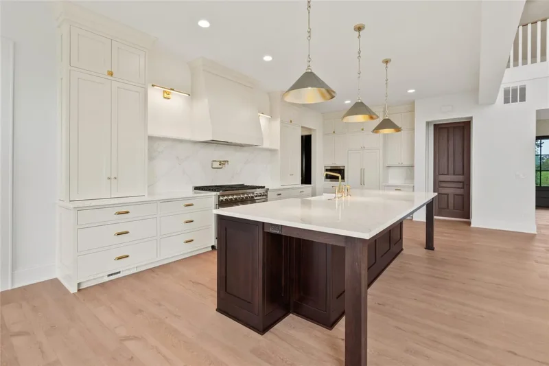 550 Harvest Road, Pella, Iowa, United States. - Photo 6