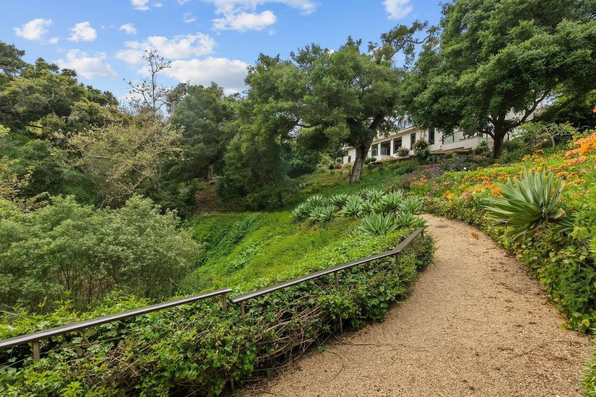 10697 Calle Quebrada, Goleta, California, United States. - Photo 35