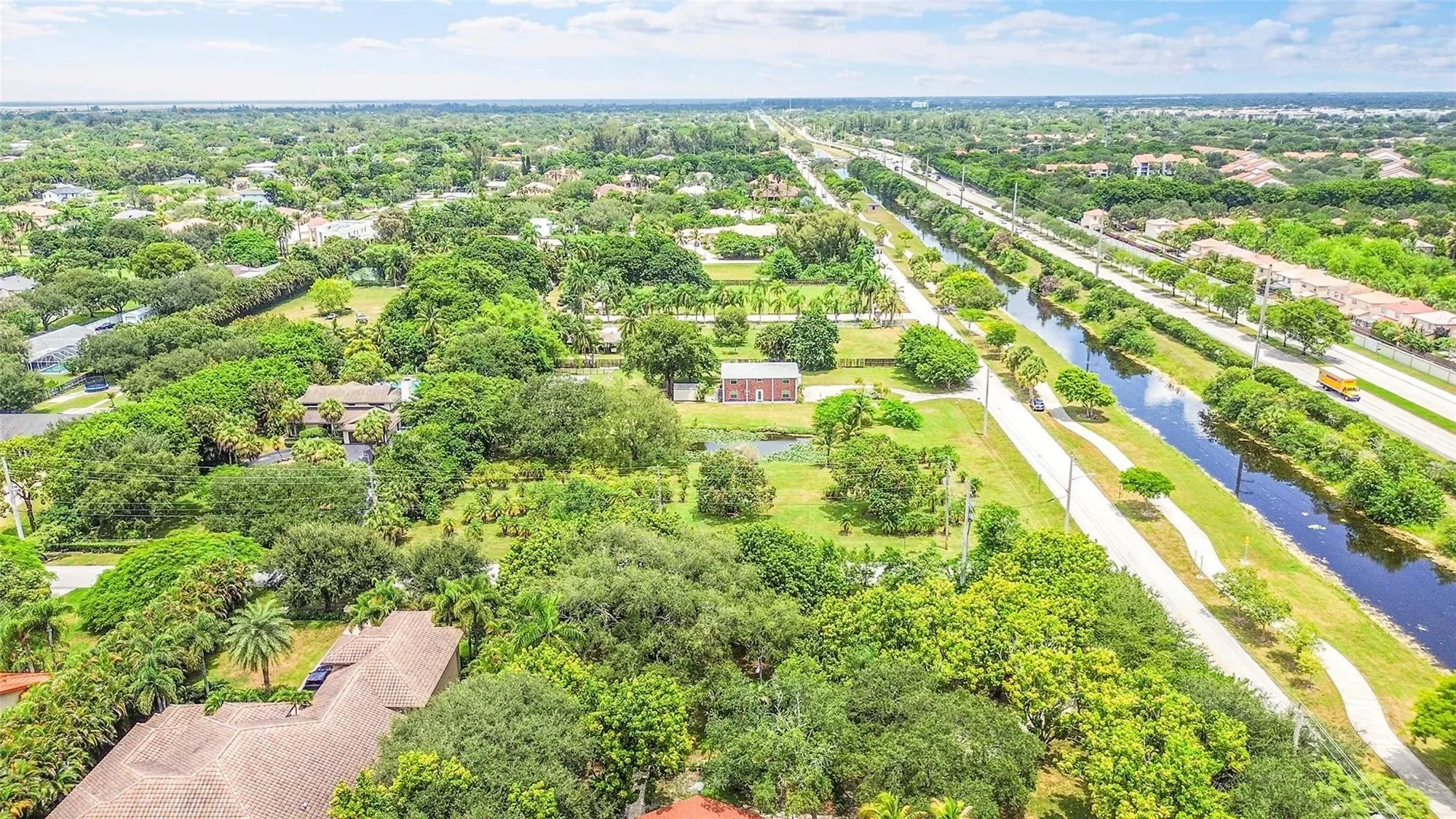 1201 N Old Hiatus Rd, Plantation, Florida, United States. - Photo 46