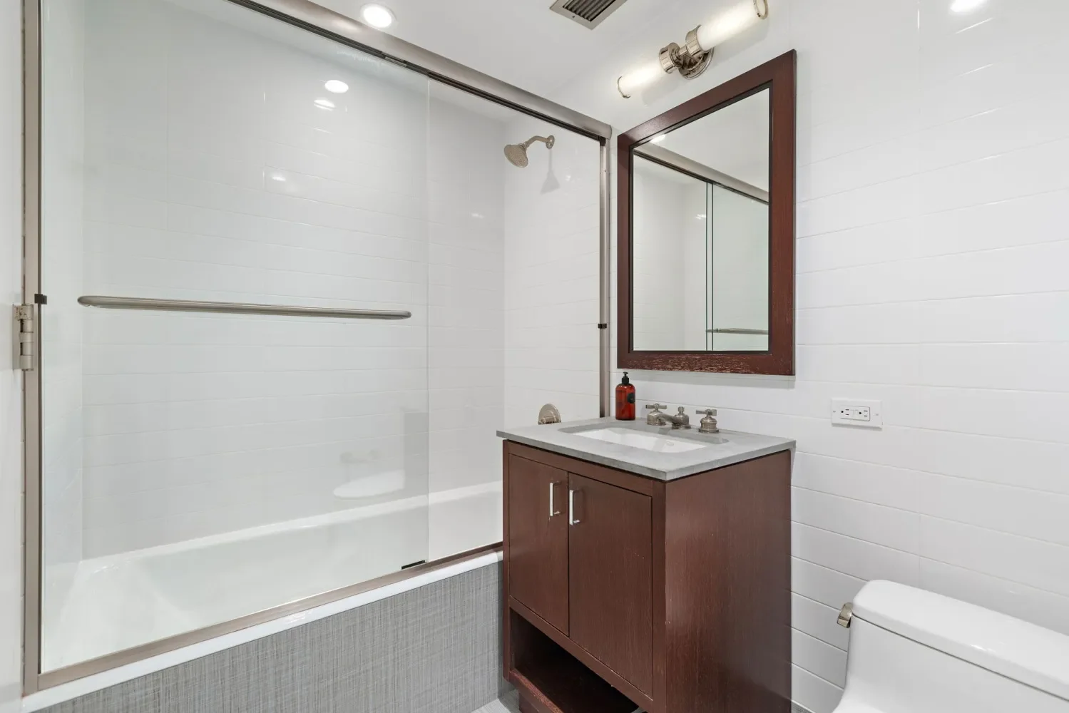 100 Riverside Boulevard                                      #14N, New York, New York, United States. - Photo 10