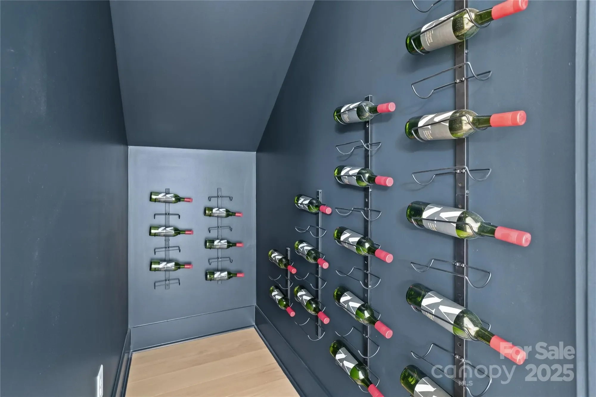 Gallery photo 12