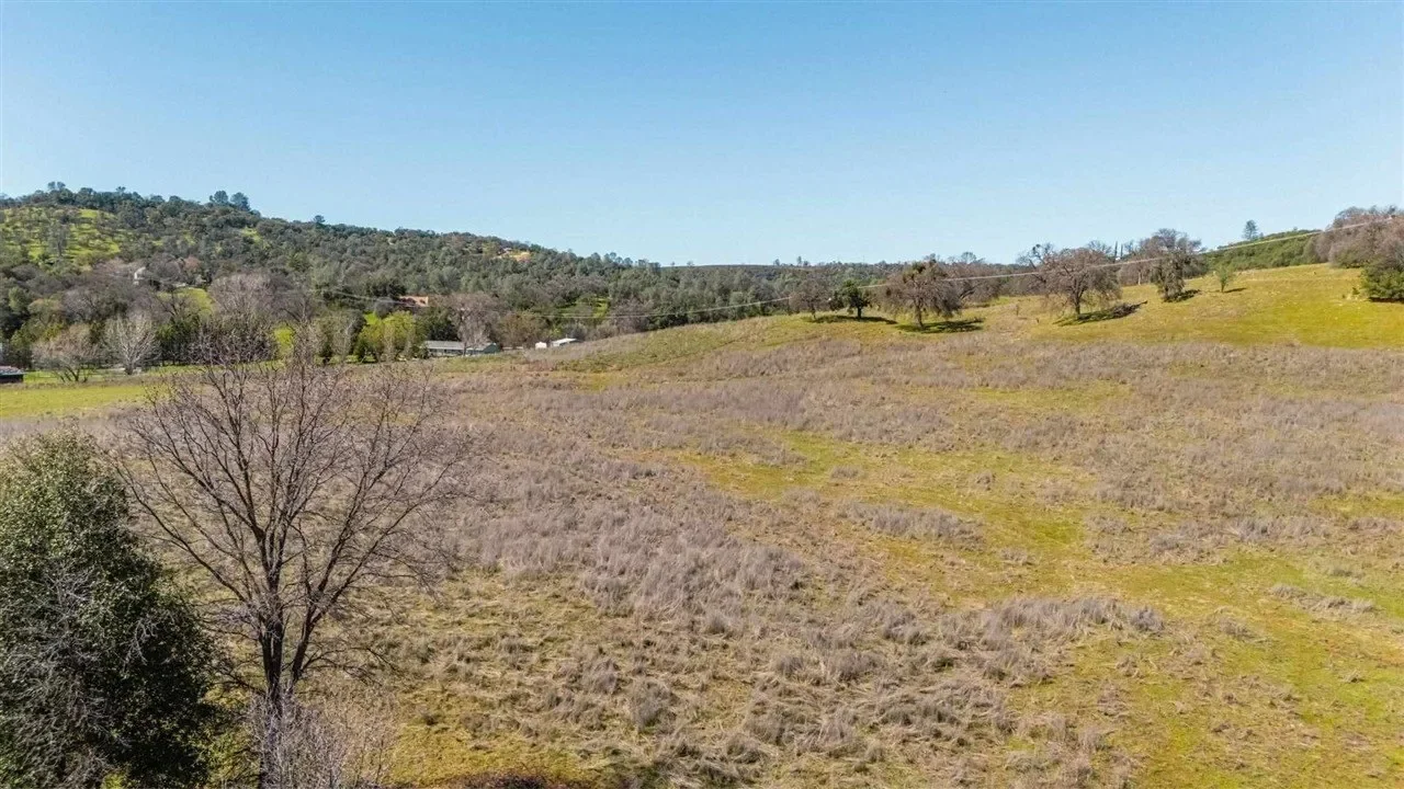 18525 Rawhide Rd, Jamestown, CA 95327, Jamestown, California, United States. - Photo 14