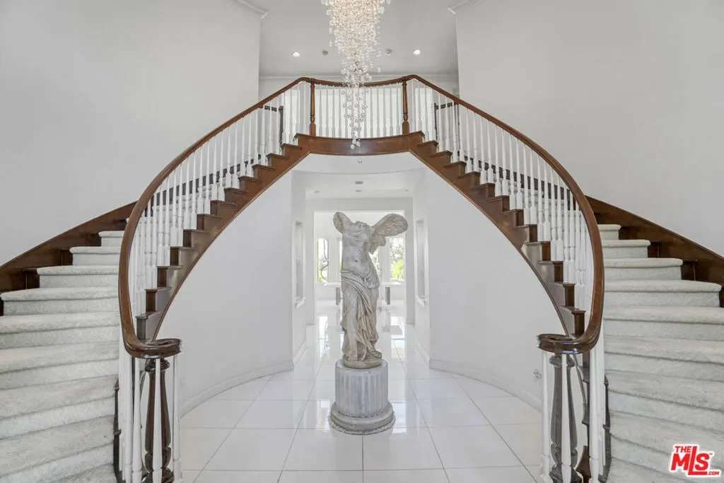 Gallery photo 7
