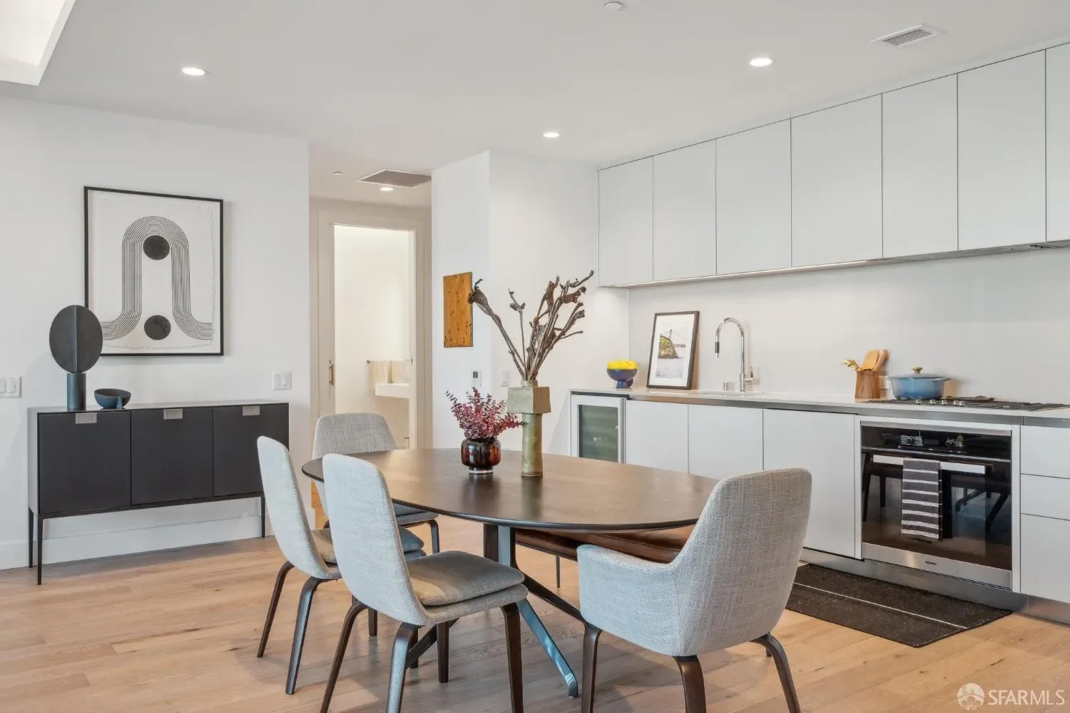 1 Bristol Court 106, San Francisco, California, United States. - Photo 24